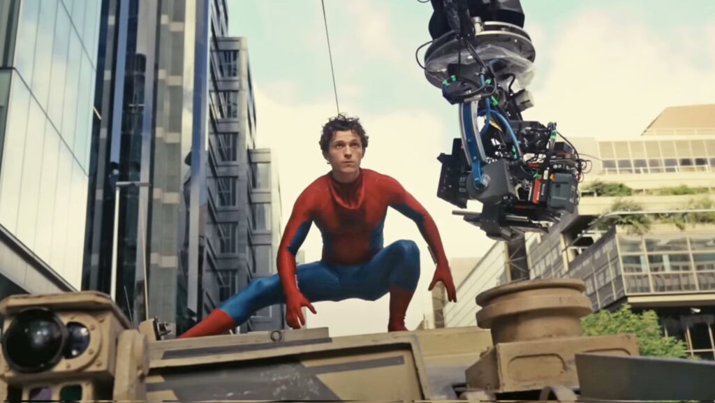 TOM HOLLAND SUFRE UN ACCIDENTE… PERO YA SE ENCUENTRA MEJOR